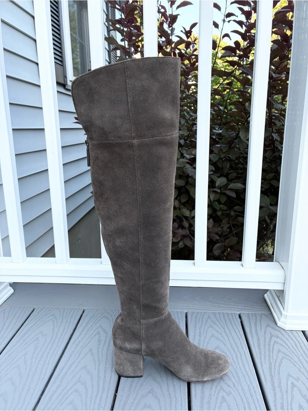 DOLCE VITA Over the Knee High Almond Toe Boots Mushroom Gray Suede Size 7.5